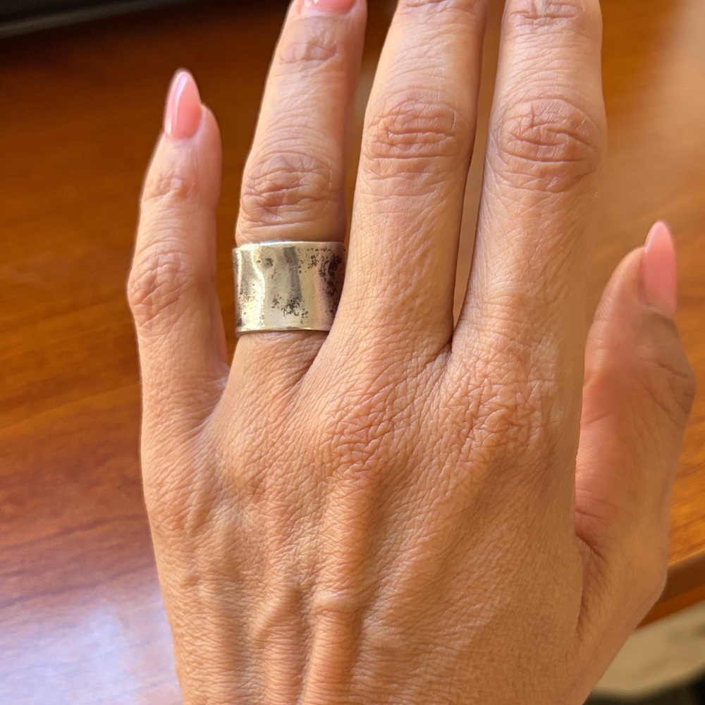 Silpada Wide Cigar Band Ring Size 6
